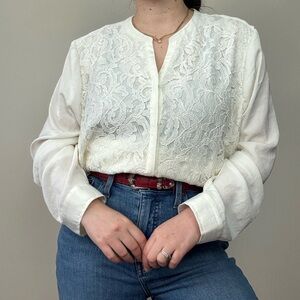 Chico's Ivory Lace Detail Buttondown